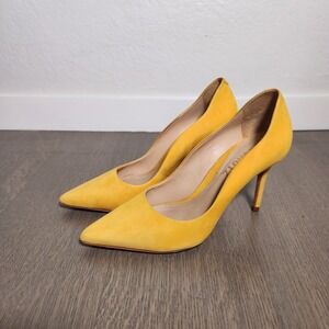 Schutz Yellow Suede Pointed Toe Stiletto Heel Pumps Women's Size 5 B Brazil